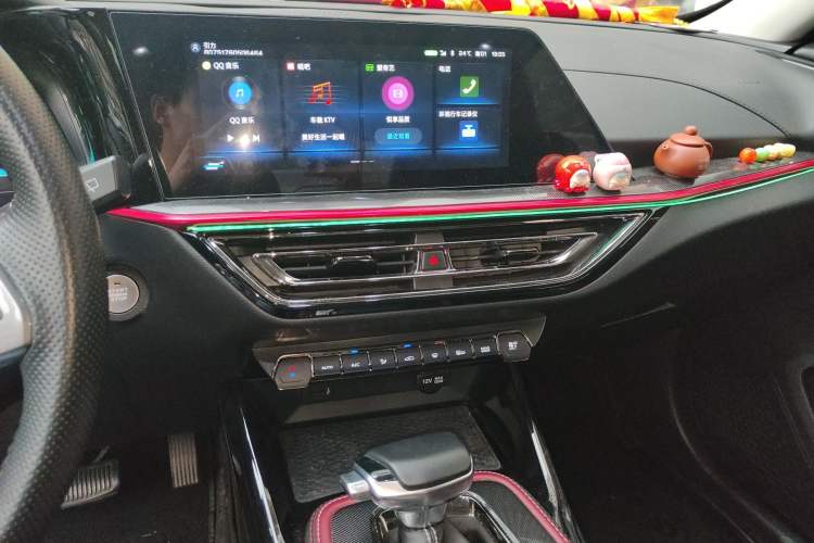 Used CHANGAN OSHAN X5 2021 1.5T DCT Flagship Edition Audio And AC Panel