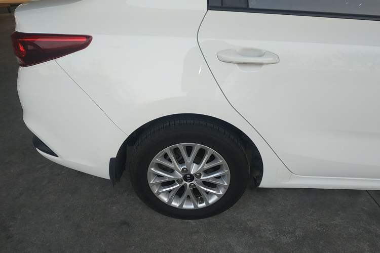 Used Kia K2 2017 Sedan 1.4L Automatic GLS
