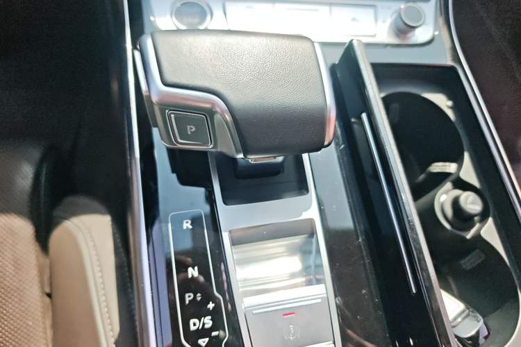 Used Audi A8 2024 A8L 50 TFSI quattro Prestige Edition
