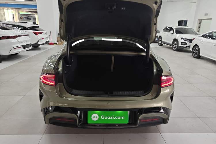 Used Xiaomi Auto SU7 2024 Rear-Drive Long-Range Intelligent Driving Version Trunk