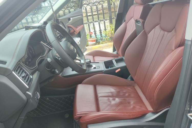 Used Audi Q5L 2022 45T Luxury Dynamic Model
