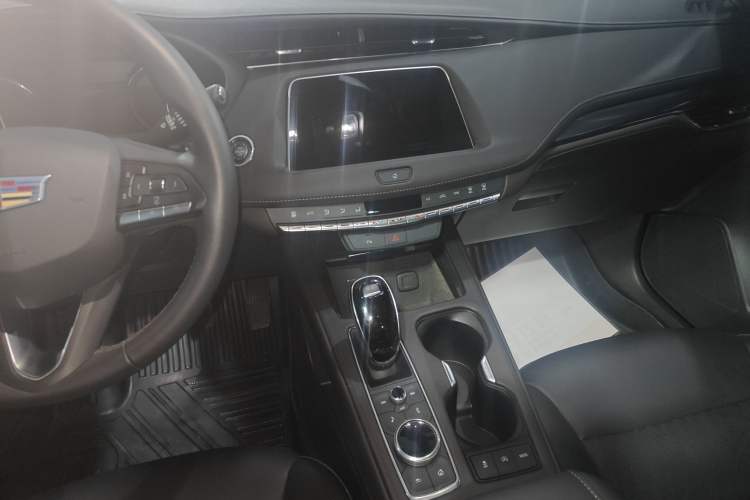 Used Cadillac XT4 2022 28T Two-Wheel Drive Fashion Edition
