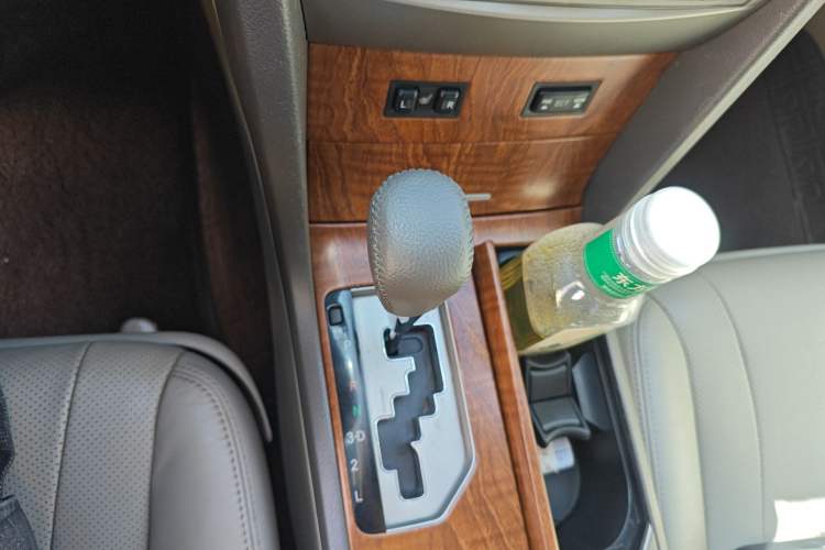 Used Toyota Camry 2013 200G Classic Luxury Edition