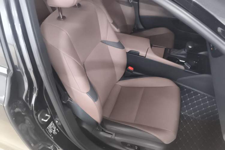 Used Lexus ES 2023 200 Excellence Edition
