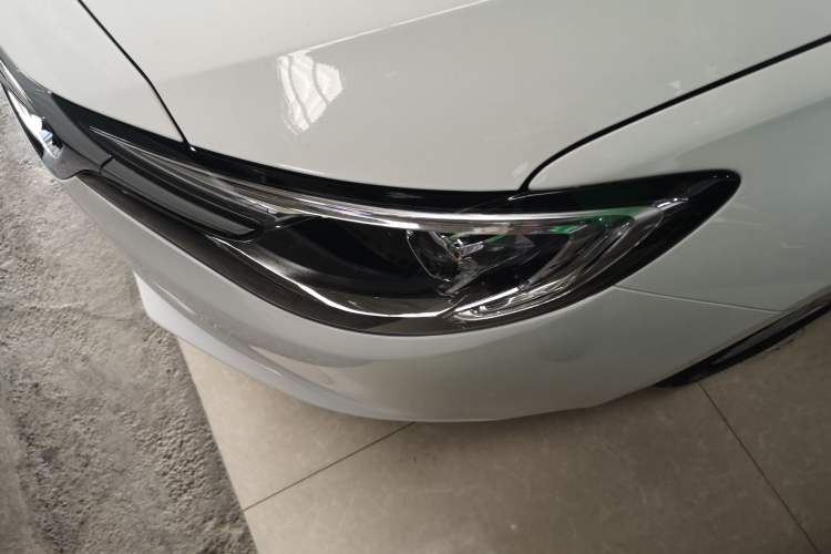 Used Buick GT 2021 Revised Version Flagship 1.5L Automatic Elite Edition Left Front Headlight