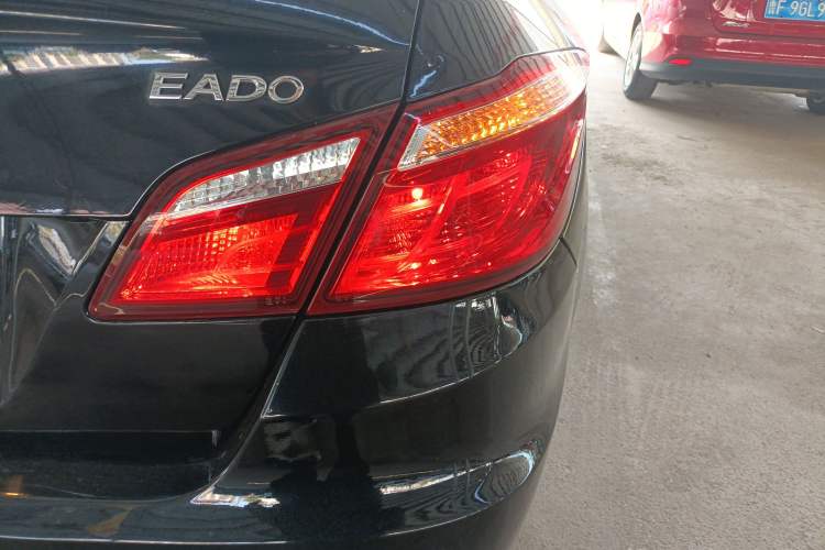 Used CHANGAN Eado 2015 1.6L Automatic Luxury Model Right Rear Taillight