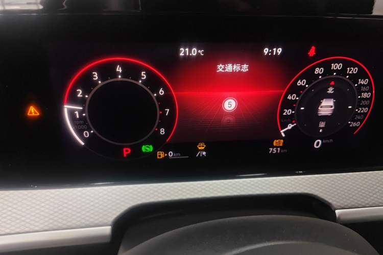 Used Volkswagen Tavendor 2024 380TSI All-Wheel Drive R-Line Blacklight Knight Edition Instrument Cluster