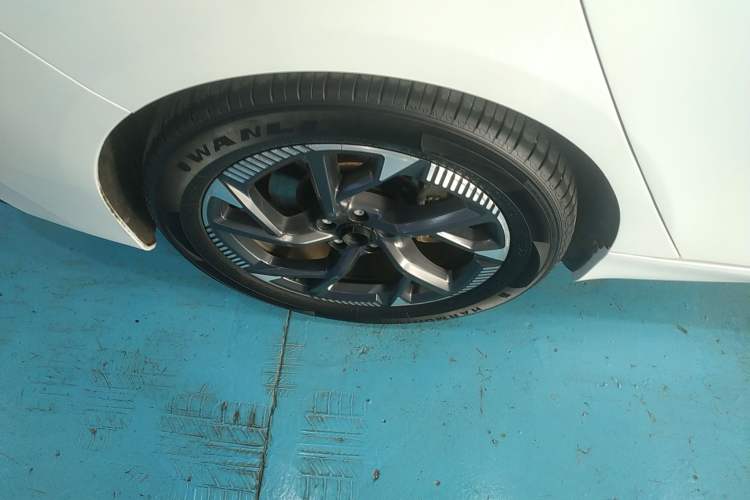 Used Hyptec GT 2023 560 Rear-Drive Seven-Wing Edition
