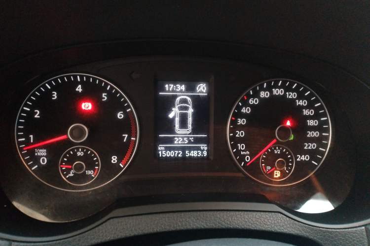 Used Volkswagen Sharan 2016 380TSI Comfort Edition 7-Seater Instrument Cluster