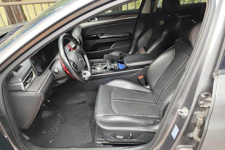 Used Kia K5 2020 380T GT-Line Premium Edition Left Front Seat