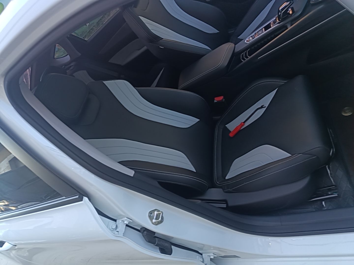Geely Auto Binray 2024 Binrui COOL 1.5T DCT Champion Edition — снимка 19