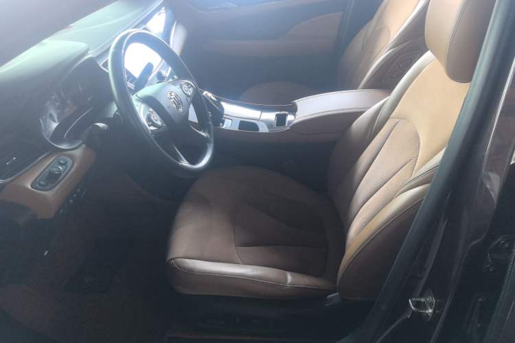 Used Buick LaCrosse 2018 28T Luxury Model