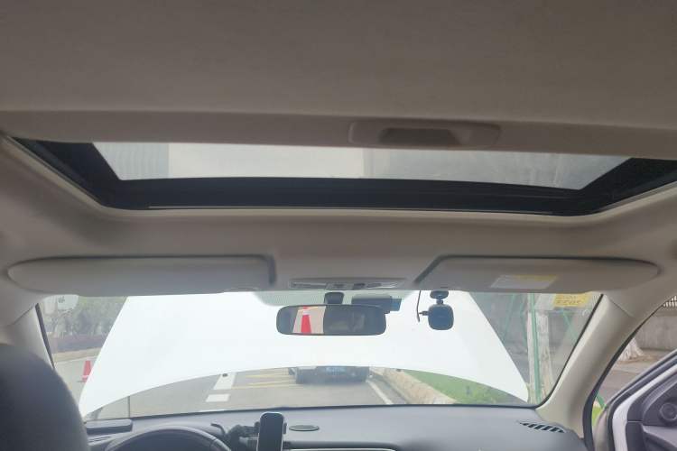 Used Mitsubishi Outlander 2014 2.4L 4x4 Deluxe Value Edition 5 Seats
