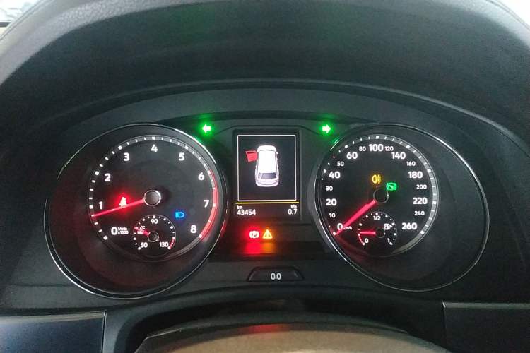 Used Volkswagen Teramont 2019 330TSI Two-Wheel-Drive Luxury Edition China VI Standard
