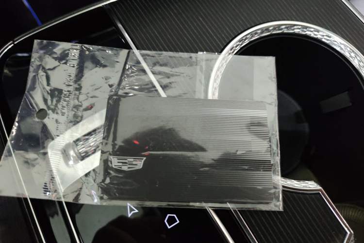 Used Cadillac LYRIQ 2024 Rear-Drive Standard Range Luxury Edition Vehicle Key