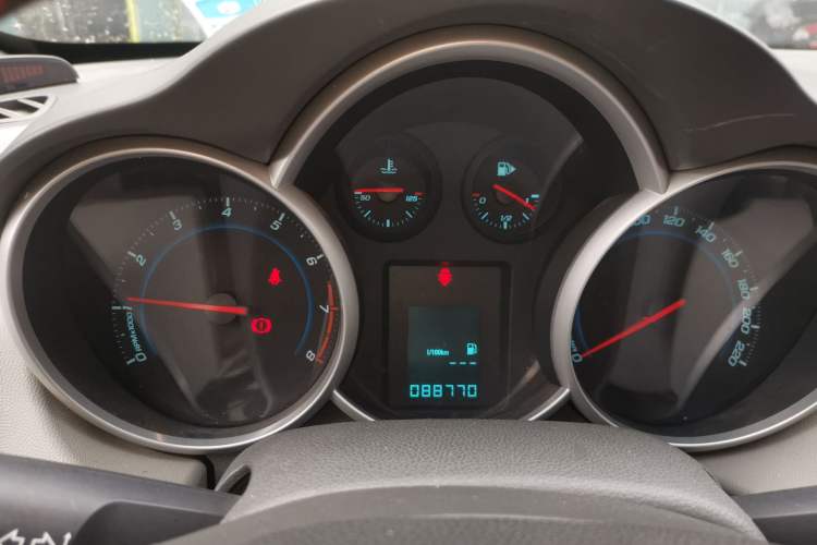 Used Chevrolet Cruze 2013 1.6L SL MT
