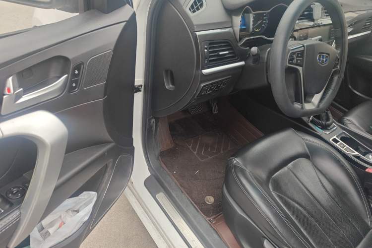 Used Geely Auto Emgrand 2017 Sedan Million Edition 1.5L CVT Upward Version