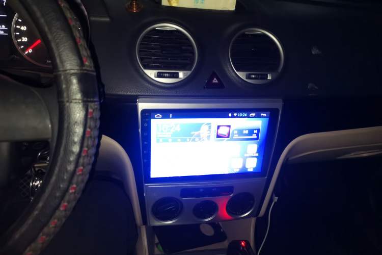 Used Volkswagen Lavida 2013 Classic 1.6L Manual Fashion Edition
