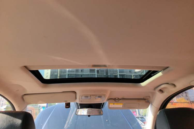 Used Oshan CX70 2017 Facelifted CX70T 1.5T Automatic Zunqing Edition
