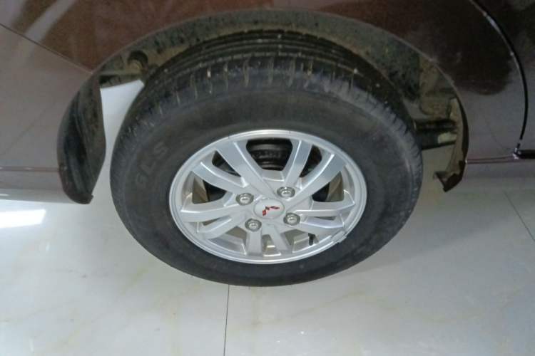 Used Wuling Hongguang 2021 1.5L Revised S Standard Version Hydraulic-Power-Assisted LAR