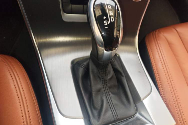 Used Volvo S60 2015 S60L T5 Intelligent Drive Edition
