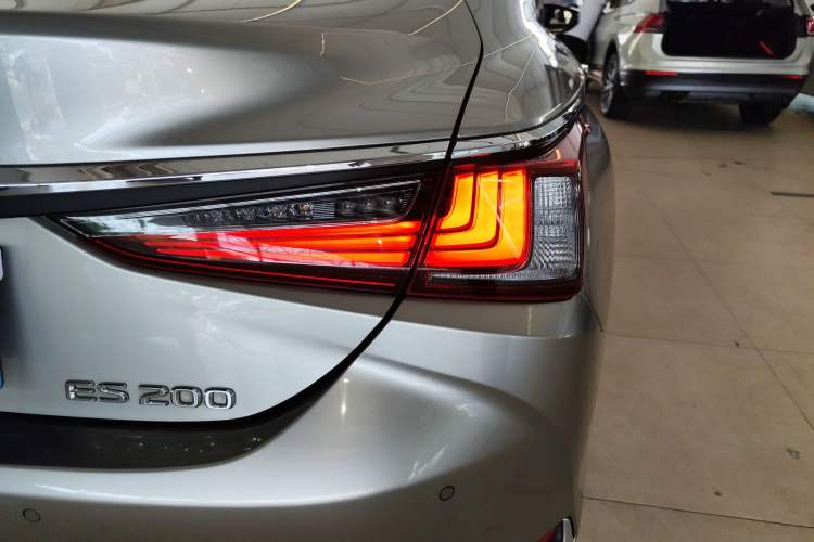 Used Lexus ES 2022 200 Excellence Edition