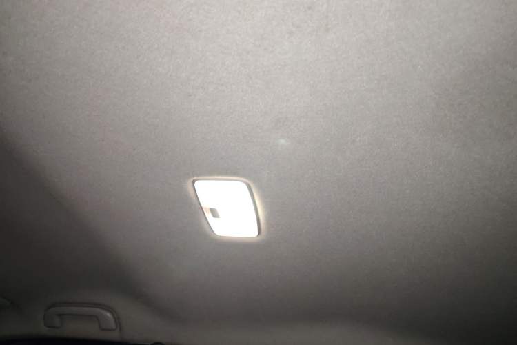 Used Toyota Levin 2023 Smart Electric Hybrid Dual-Engine 1.8L Leading Edition Headliner