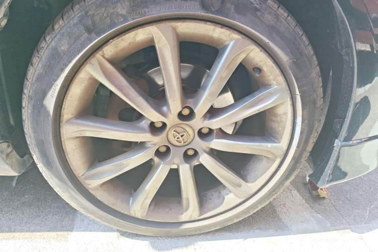 Used Toyota Reiz 2012 2.5V Fengdu Elite Stylish Edition
