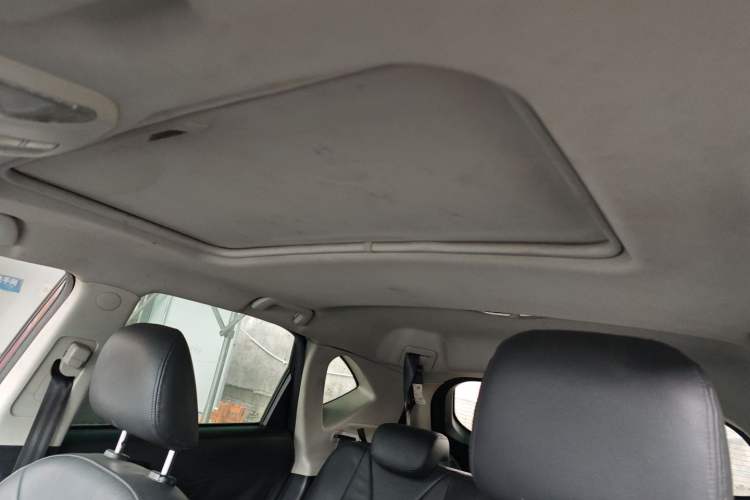 Used GAC Trumpchi GS5 2014 2.0L Automatic Two-Wheel Drive Anniversary Value Edition