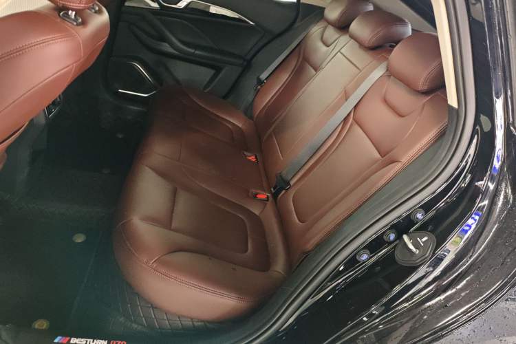 Used Bestune B70 2025 Dragon Edition 1.5T Quality Enjoyment Model Left Rear Seat