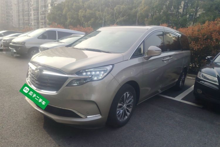 Used Buick GL8 2022 ES Landtrek 653T Luxury Edition