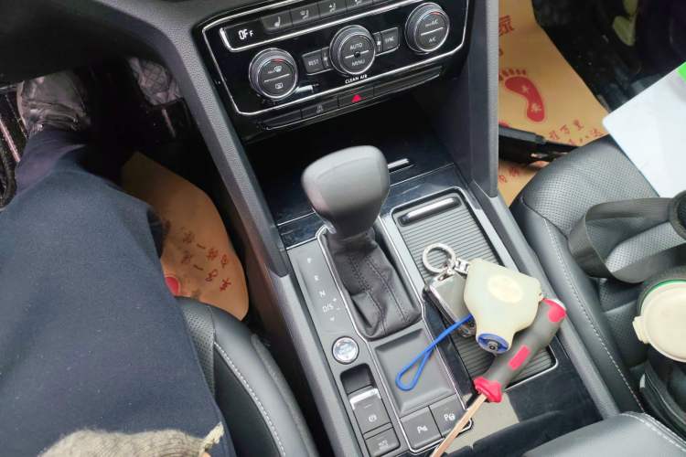 Used Volkswagen Teramont 2017 330TSI Two-Wheel-Drive Luxury Edition
