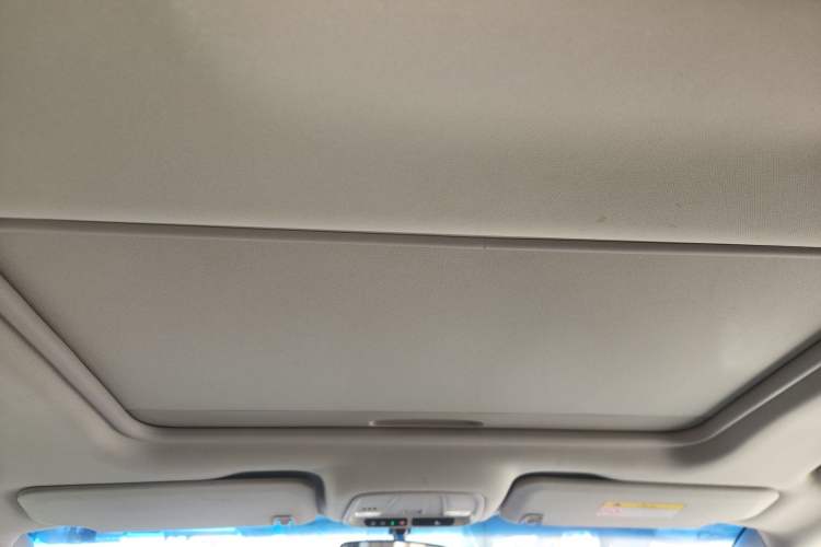 Used Buick GL8 2017 ES 28T Comfort Model China V Standard
