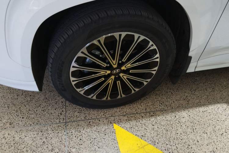 Used Hyundai Custo 2024 270TGDi LUX Prestige Edition