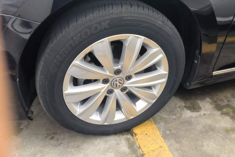 Used Volkswagen Passat 2020 330TSI Elite Edition China VI
