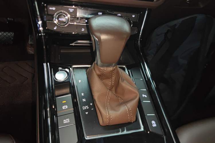 Used Volkswagen Phideon 2021 380TSI Luxury Edition