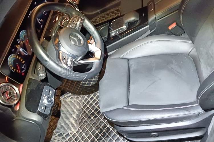 Used Mercedes-Benz A-Class 2020 Restyled A 200 L Sport Sedan Fashion Version Left Front Seat