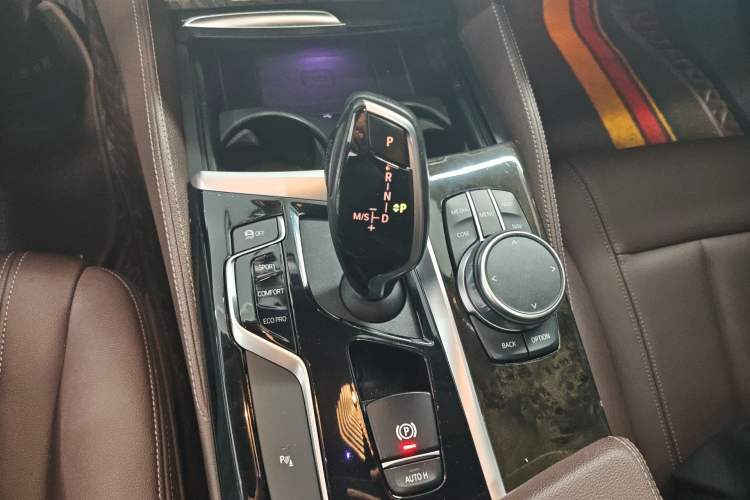 Used BMW 5 Series 2020 525Li M Sport Package