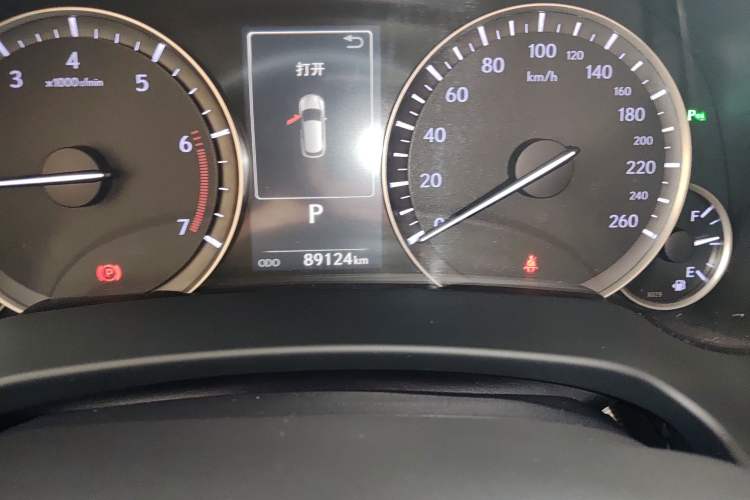 Used Lexus RX 2016 300 Two-Wheel Drive Elite Version China V Standard Odometer Close Up