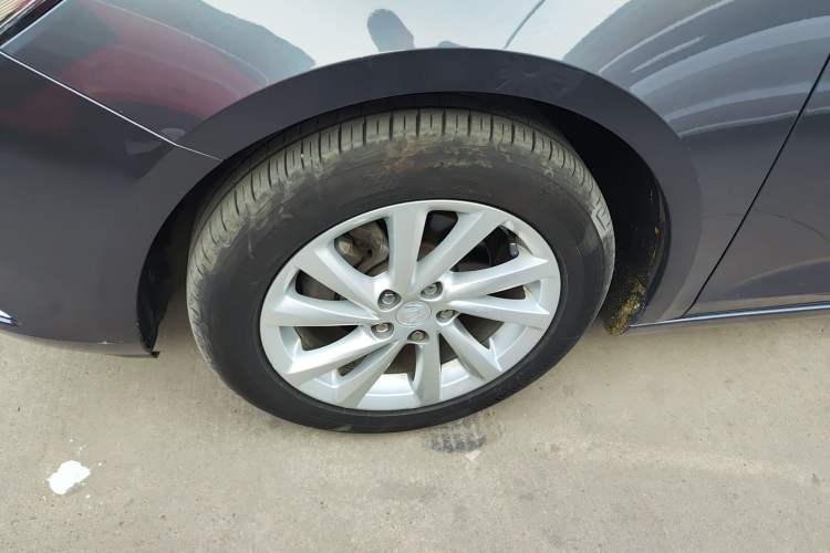 Used Buick Verano 2017 Sedan 15S Automatic Leading Model