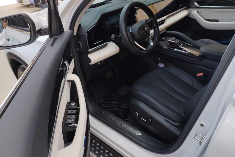 Used Geely Auto Monjaro L 2023 2.0TD High-Power Automatic Two-Wheel Drive Flagship Version