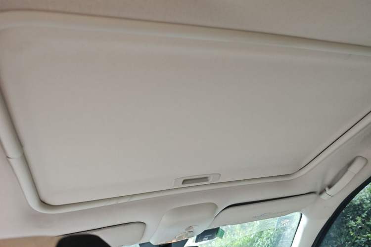 Used Peugeot 307 2013 Hatchback 1.6L Automatic Comfort Edition