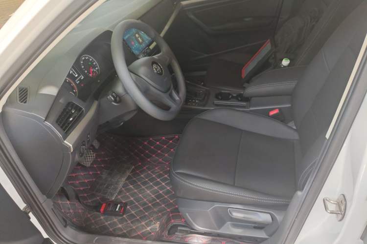 Used Volkswagen Lavida 2019 Lavida Start 1.5L Automatic Trendy Version China VI Standard