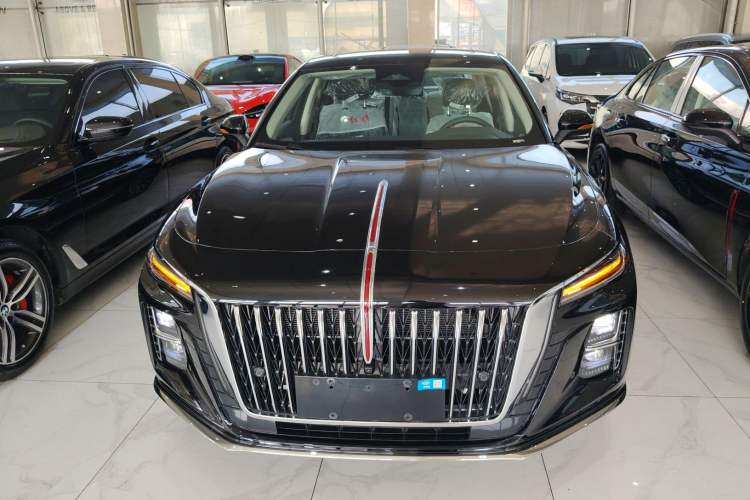 Used Hongqi H5 2025 2.0T Automatic Flag Edition – 500 000 Units Commemorative Version