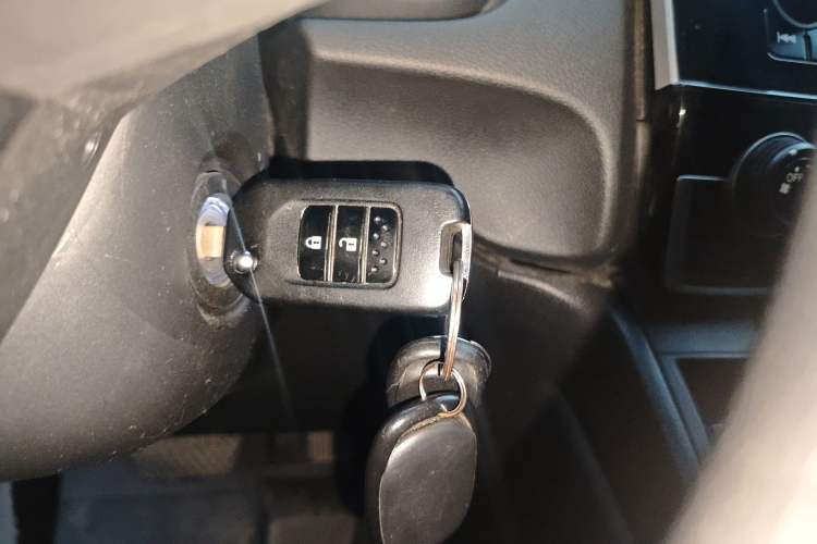 Used Honda CR-V 2019 240TURBO CVT 2WD Comfort Version China VI Emission Standard Vehicle Key