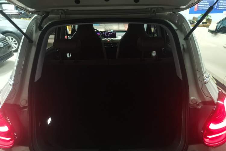 Used Wuling Bingo 2023 333 km Lingxi Connected Version Trunk