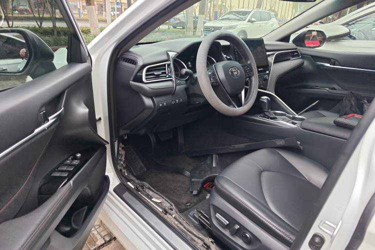 Used Toyota Camry 2021 2.0G Luxury Edition