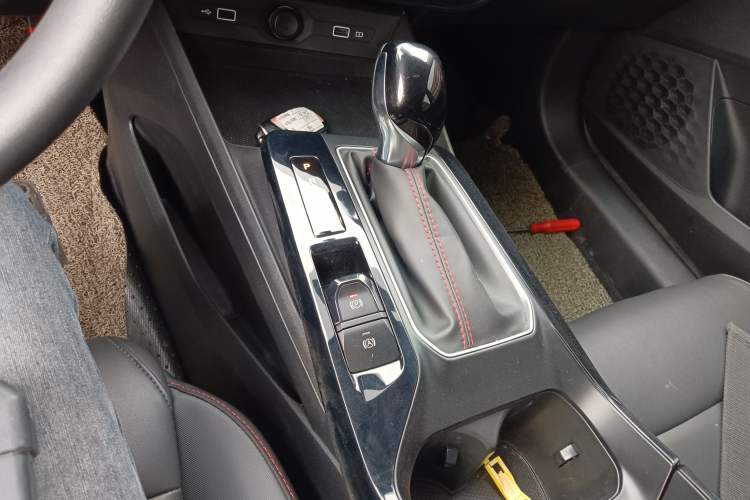 Used MG 5 2023 180 DVVT CVT Luxury Edition