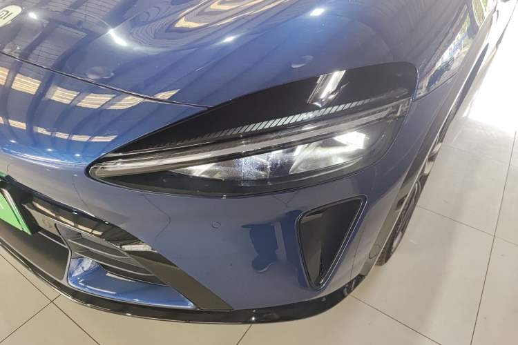 Used Xiaomi Auto YU7 2025 Ultra-Long Range High-Performance All-Wheel-Drive Max Edition