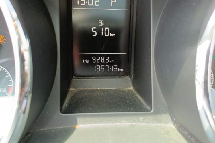 Used Skoda Yeti 2016 1.4TSI DSG Advanced Edition Odometer Close Up